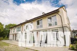 Дом 63м², 3-этажный, посуточно,