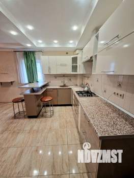 Таунхаус 100м², 2-этажный, на длительный срок,