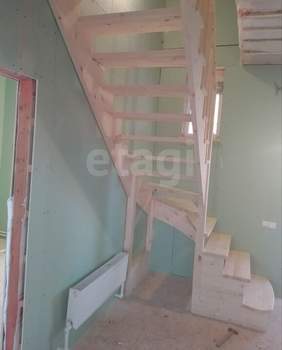 Дом 90м², 2-этажный, участок 5 сот.