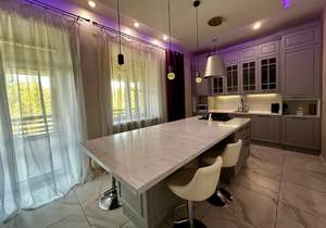 Дом 416м², 3-этажный, участок 15 сот.