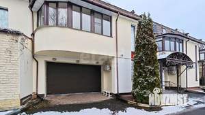 Таунхаус 297м², 3-этажный, участок 3 сот.