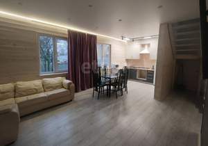 Дом 130м², 2-этажный, участок 6 сот.