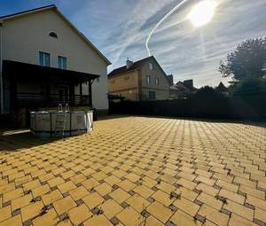 Дом 416м², 3-этажный, участок 15 сот.