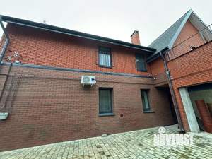 Дом 265м², 2-этажный, участок 6 сот.