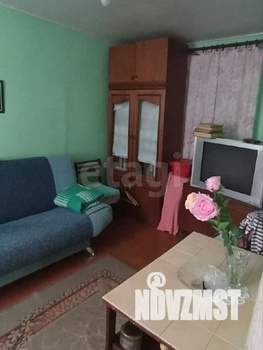 Дом 30м², 2-этажный, участок 5 сот.