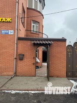 Дом 467м², 3-этажный, участок 4 сот.