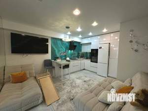 Таунхаус 64м², 3-этажный, участок 1 сот.