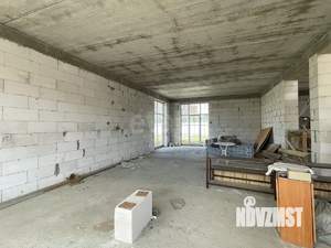 Дом 209м², 2-этажный, участок 9 сот.