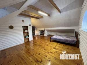 Дом 310м², 3-этажный, участок 15 сот.