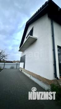 Дом 210м², 3-этажный, участок 9 сот.