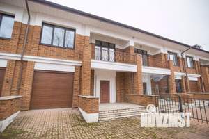 Таунхаус 167м², 2-этажный, участок 2 сот.