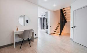 Дом 106м², 2-этажный, участок 6 сот.