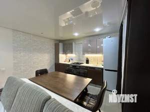 Дом 78м², 2-этажный, участок 6 сот.