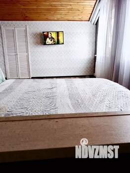 Дом 112м², 2-этажный, участок 7 сот.