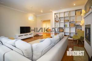 Дом 360м&sup2;, 3-этажный, на длительный срок, 