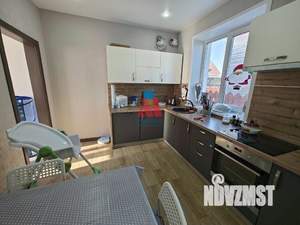 Дом 65м², 2-этажный, на длительный срок, 