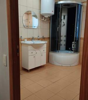 Дом 130м², 2-этажный, на длительный срок, 