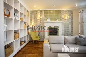 Дом 360м&sup2;, 3-этажный, на длительный срок, 