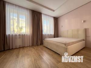 Дом 156м&sup2;, 3-этажный, посуточно, 