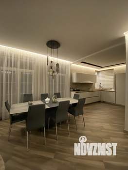 Дом 220м&sup2;, 2-этажный, на длительный срок, 