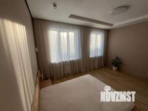 Дом 156м&sup2;, 3-этажный, посуточно, 