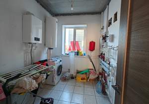 Дом 65м², 2-этажный, на длительный срок, 