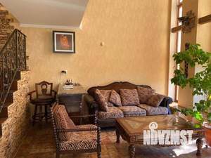 Дом 400м&sup2;, 4-этажный, посуточно, 