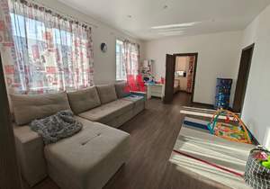 Дом 65м², 2-этажный, на длительный срок, 