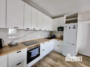 Коттедж 160м², 2-этажный, на длительный срок, 