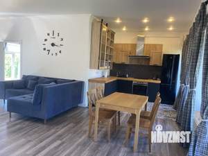 Коттедж 230м², 2-этажный, на длительный срок, 