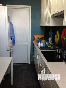 Коттедж 260м&sup2;, 3-этажный, на длительный срок, 