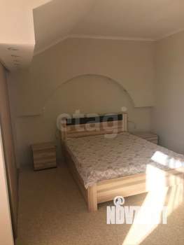 Таунхаус 250м², 3-этажный, на длительный срок, 