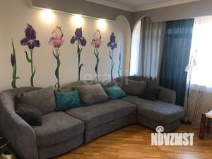 Таунхаус 250м², 3-этажный, на длительный срок, 