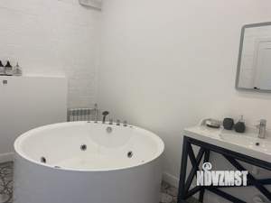 Коттедж 230м², 2-этажный, на длительный срок, 