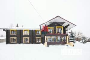 Коттедж 400м&sup2;, 2-этажный, участок 30 сот.  