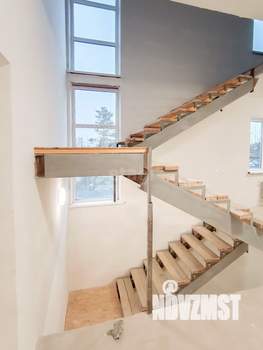 Дом 314м&sup2;, 2-этажный, участок 4 сот.  