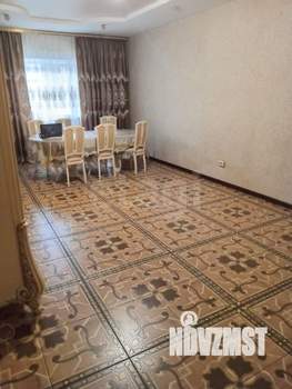 Дом 280м², 2-этажный, участок 7 сот.  
