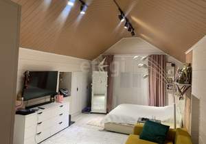 Дом 76м&sup2;, 2-этажный, участок 9 сот.  