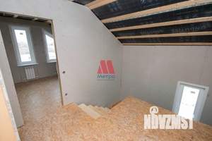 Дом 135м&sup2;, 2-этажный, участок 8 сот.  