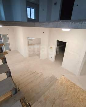 Дом 314м&sup2;, 2-этажный, участок 4 сот.  