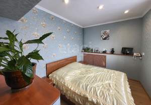 Дом 197м&sup2;, 2-этажный, участок 7 сот.  