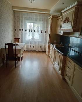 Дом 280м², 2-этажный, участок 7 сот.  
