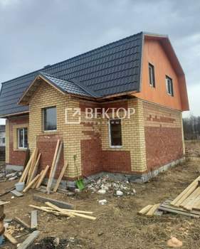 Дом 140м&sup2;, 2-этажный, участок 8 сот.  