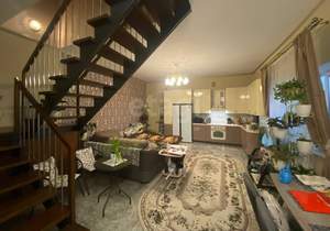 Дом 105м&sup2;, 2-этажный, участок 5 сот.  