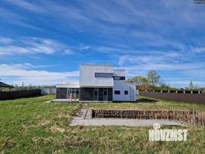 Дом 244м², 2-этажный, участок 25 сот.  