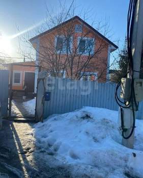 Дом 100м&sup2;, 2-этажный, участок 8 сот.  