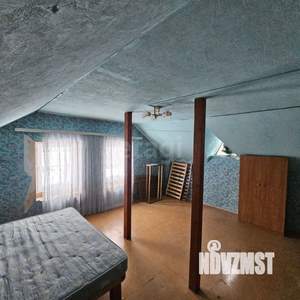 Дом 90м&sup2;, 2-этажный, участок 3 сот.  