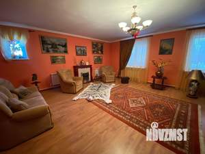 Коттедж 327м², 3-этажный, участок 10 сот.  