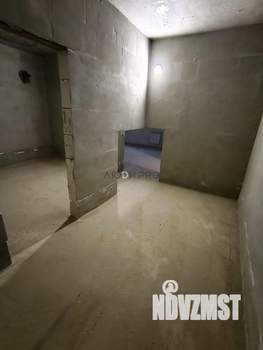 Дом 315м&sup2;, 3-этажный, участок 4 сот.  