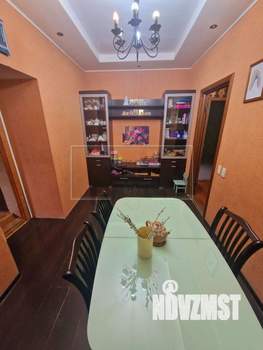 Дом 132м&sup2;, 2-этажный, участок 15 сот.  